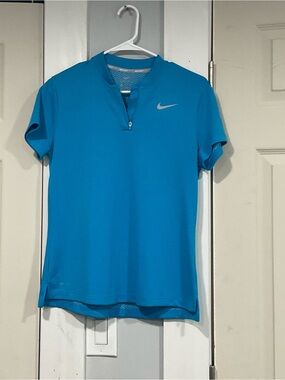 Nike women’s Teal Blue Quarter-Zip Performance Polo